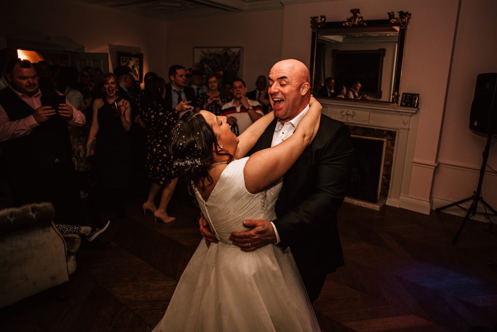 Cotswolds wedding photographer