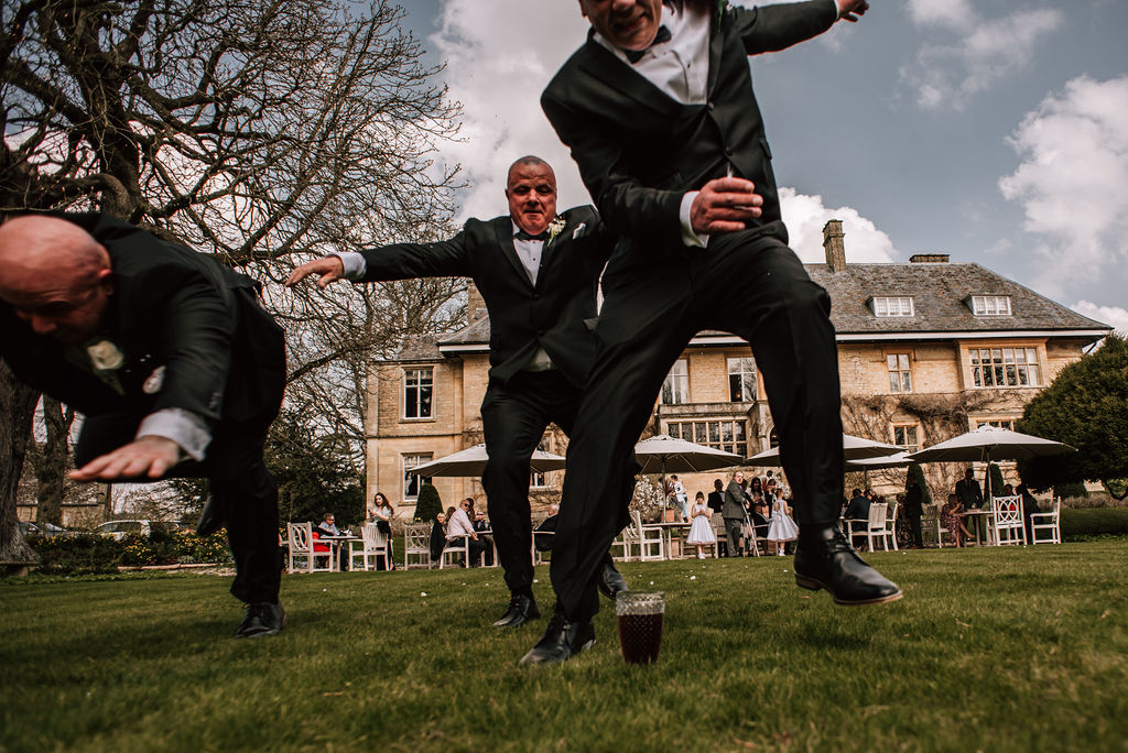 Cotswolds wedding photographer