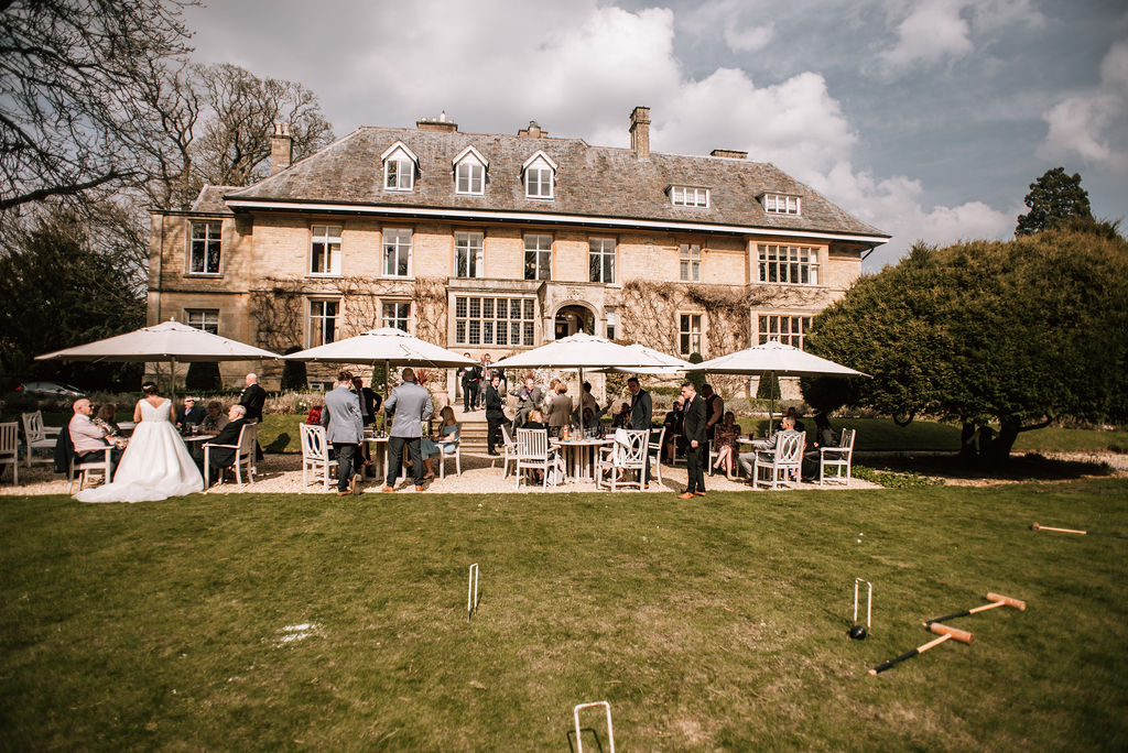 Cotswolds wedding photographer