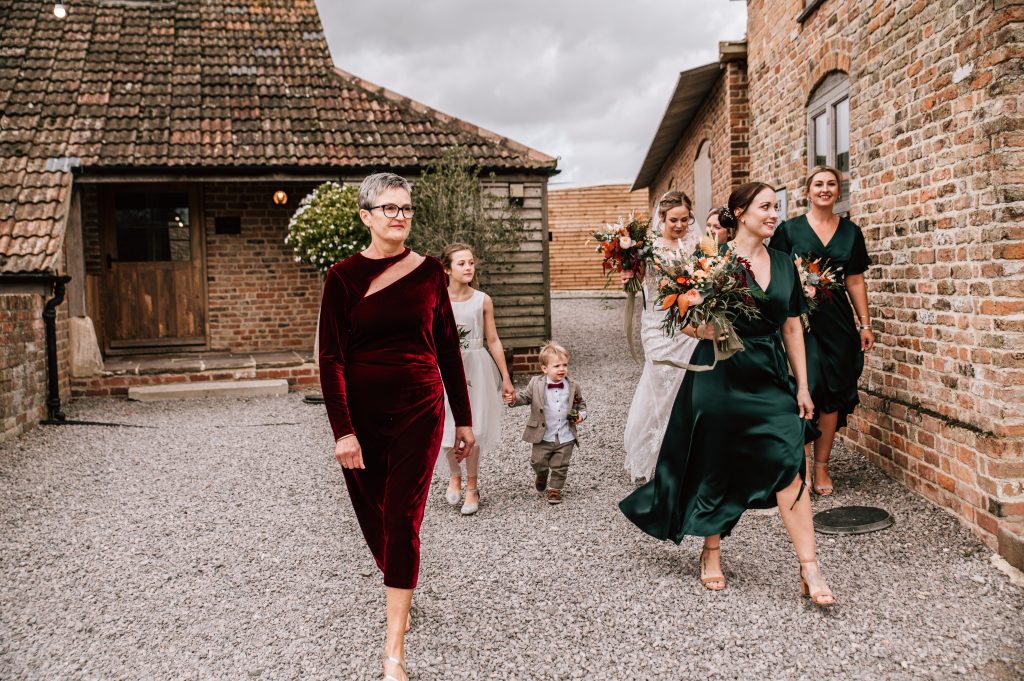 milton end barn wedding photographer