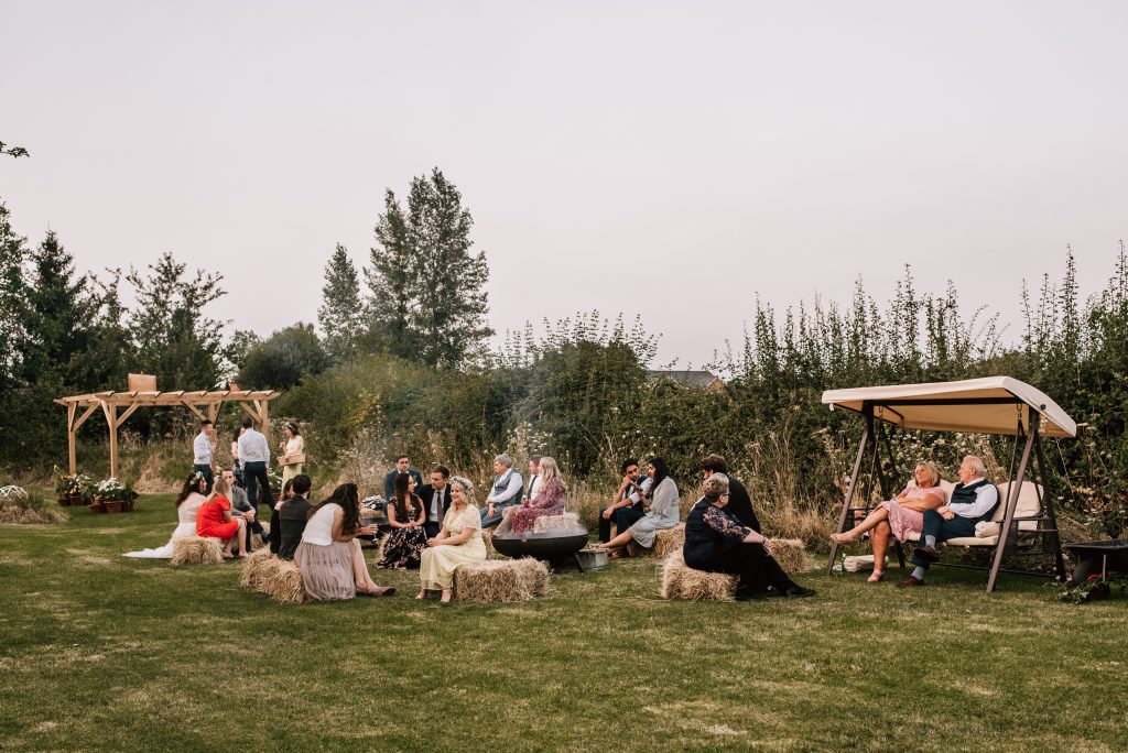 outdoor home wedding in Cheltenham. Cheltenham wedding photographer